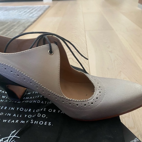 John Fleuvog Wonder Lyra BROGUED LACE-UP PUMP - Picture 14 of 14